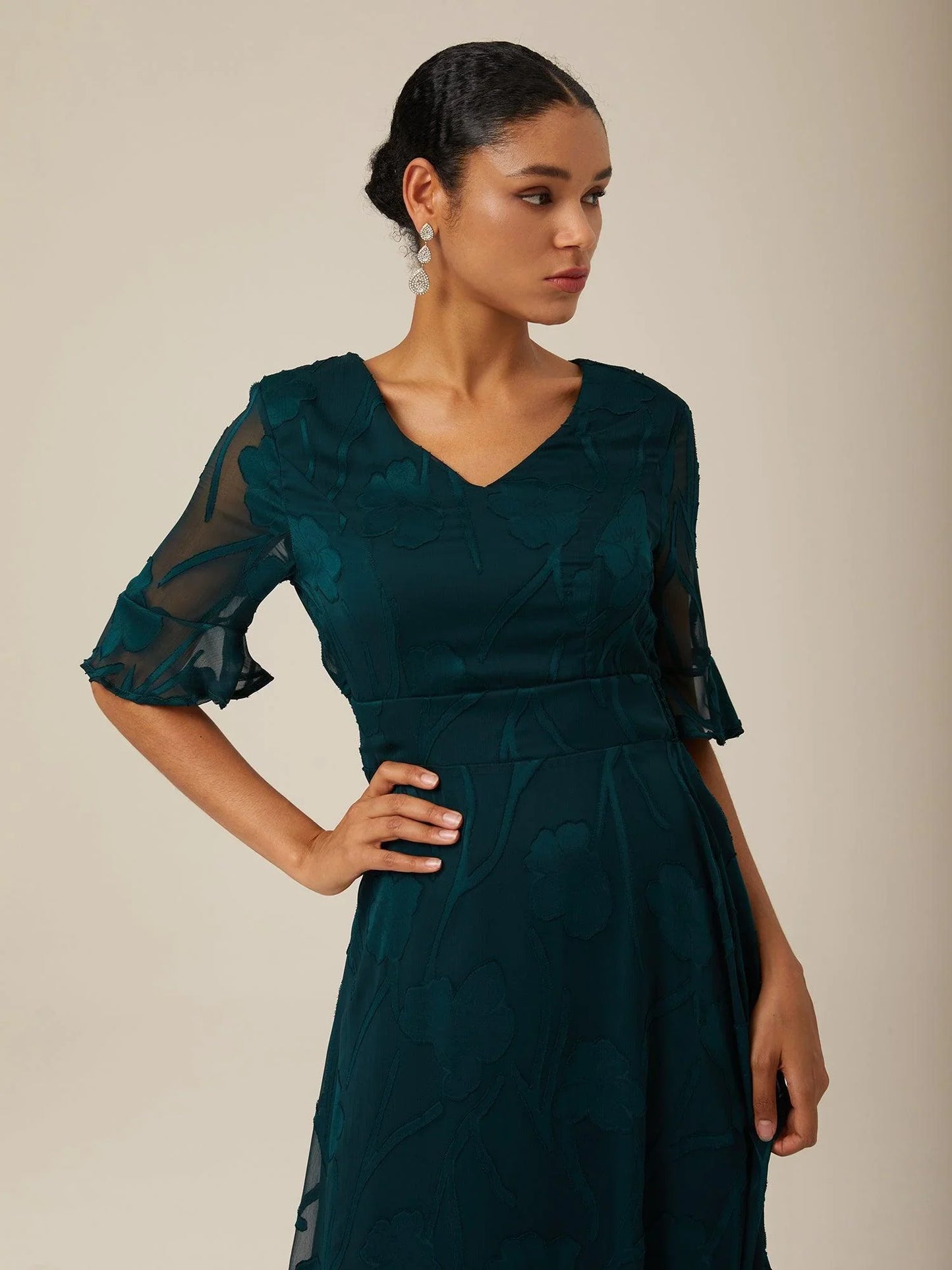 Ruffle Flutter Lace Maxi Dress