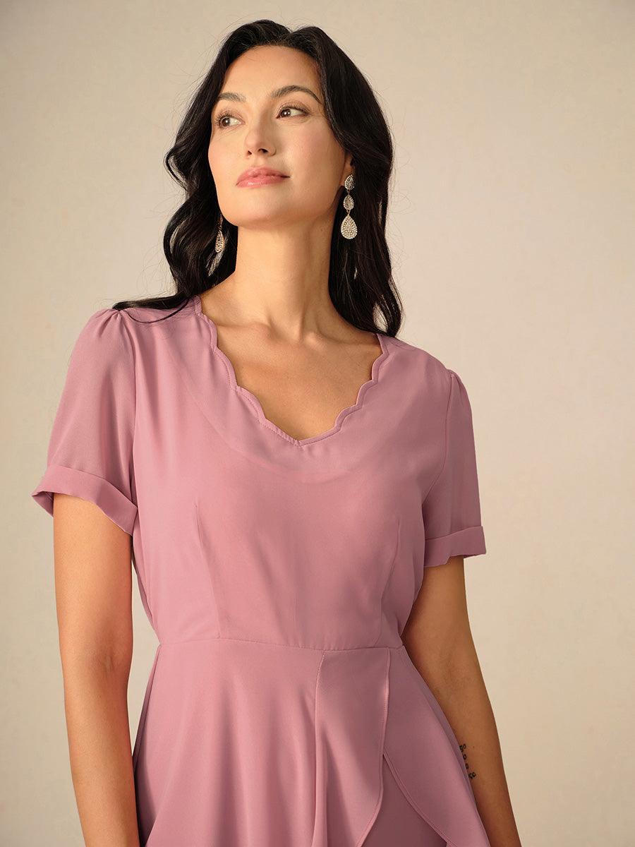 Marineblaues Maxikleid mit asymmetrischem Rüschen und V-Ausschnitt