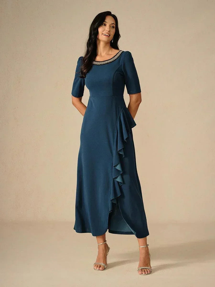 Robe longue élégante à volants