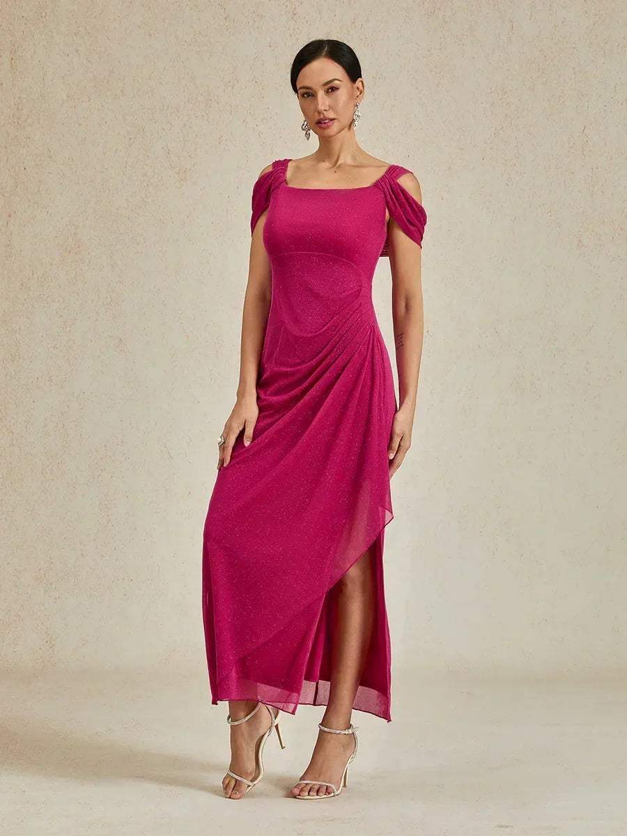 Knöchellanges Cold-Shoulder-Kleid aus glitzerndem Mesh