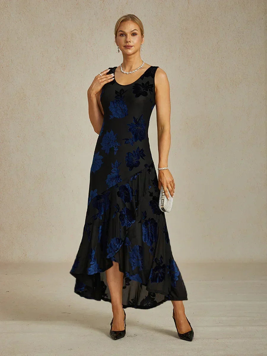 Robe de soirée en chiffon à fleurs marine avec ourlet asymétrique
