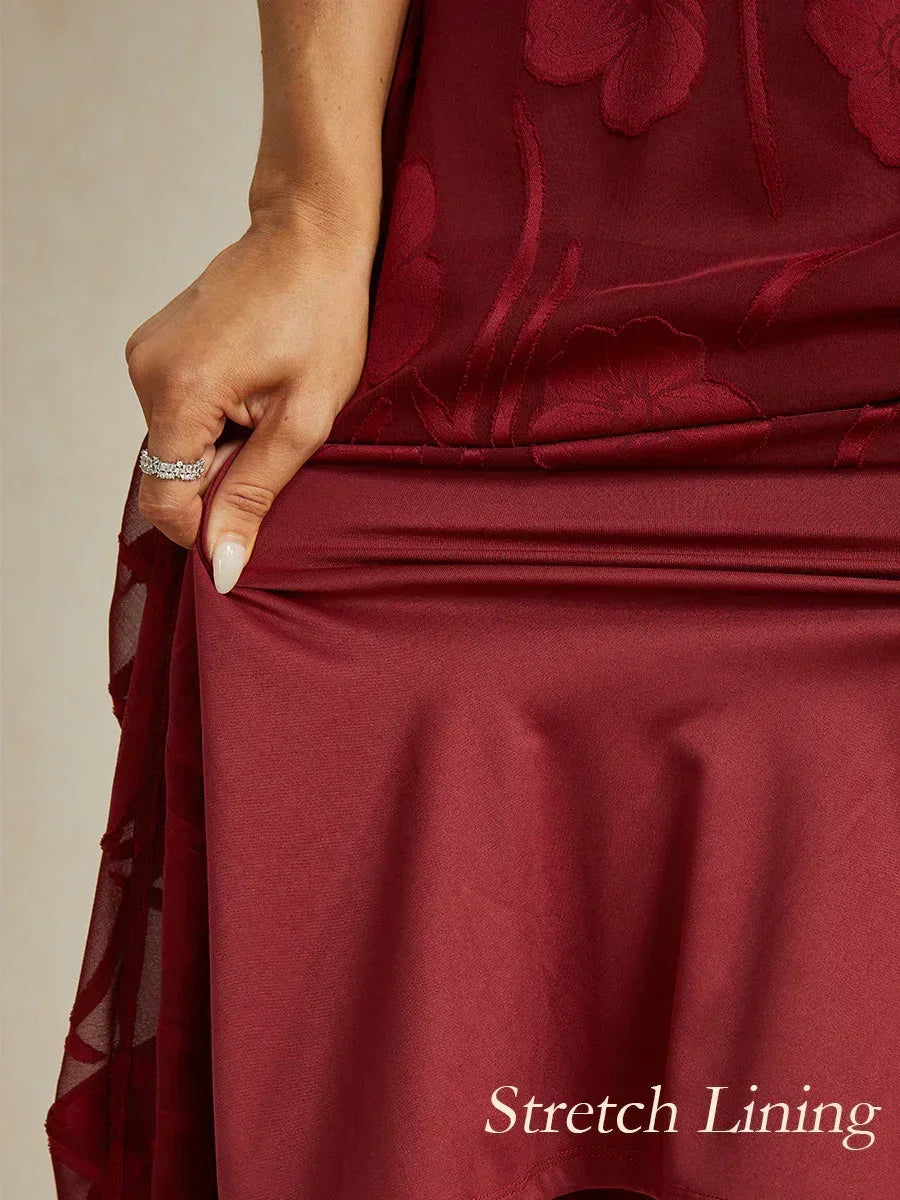 Maxikleid mit Rüschen und flatternder Spitze