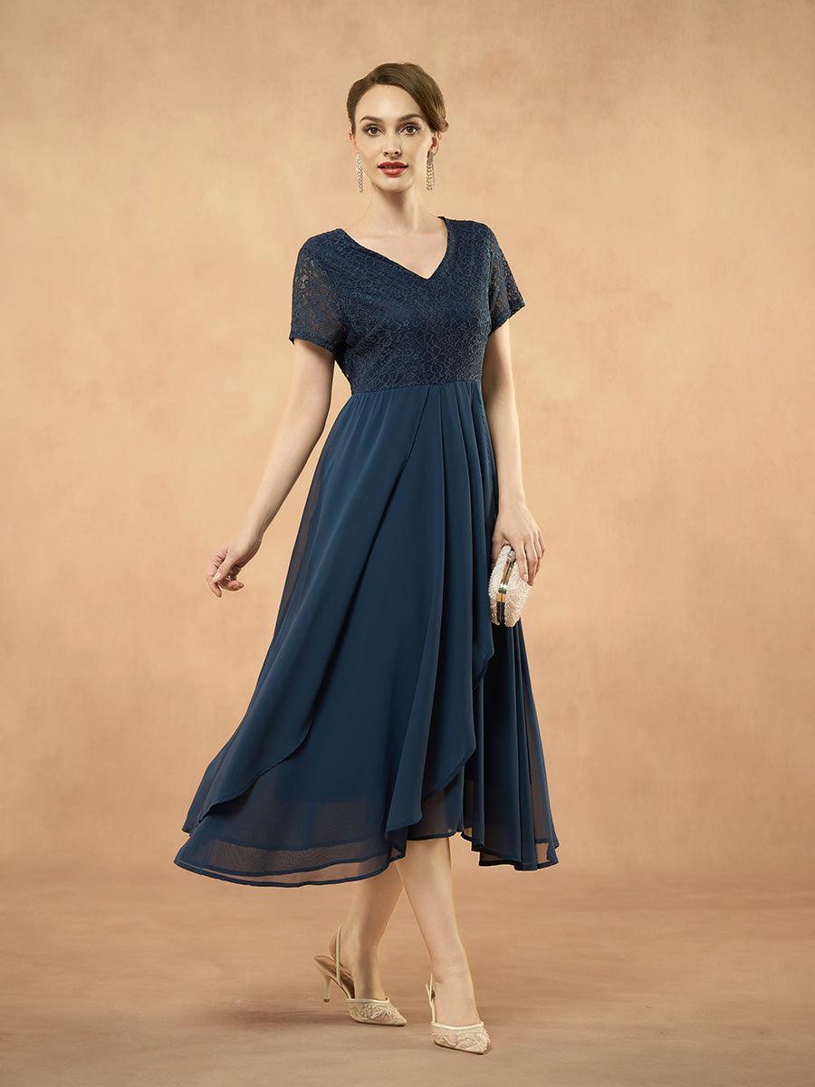 Fließendes Chiffon-Midikleid mit Spitze