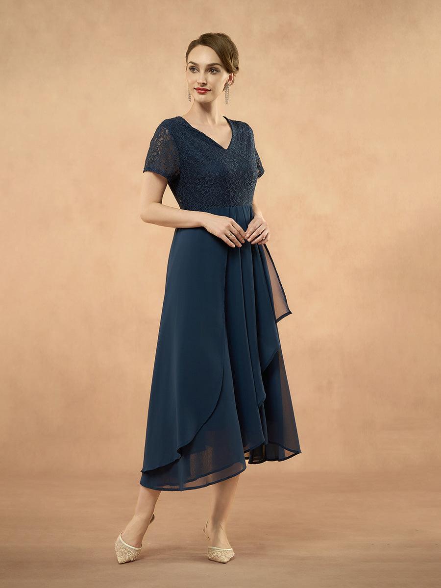 Fließendes Chiffon-Midikleid mit Spitze