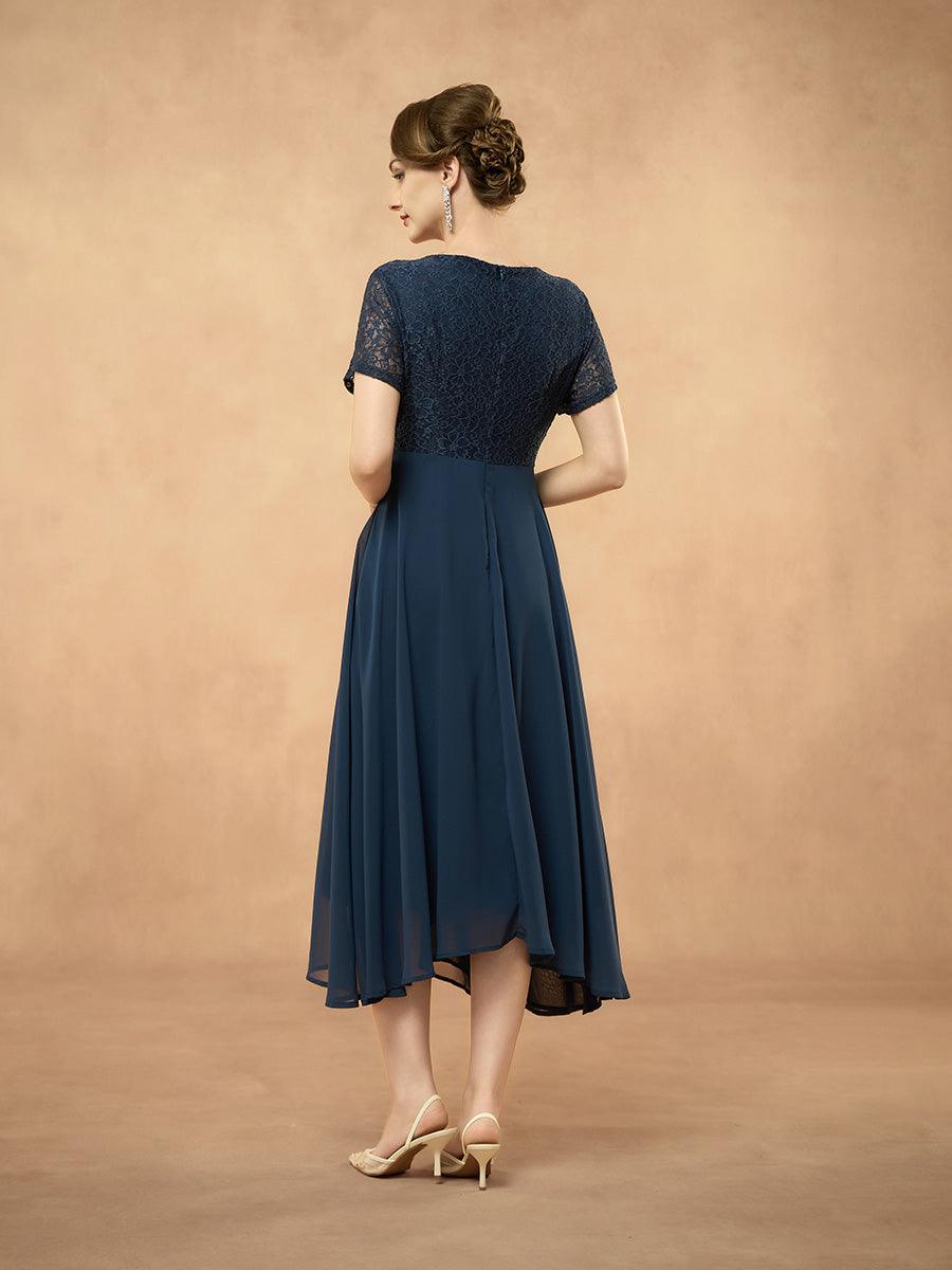 Fließendes Chiffon-Midikleid mit Spitze