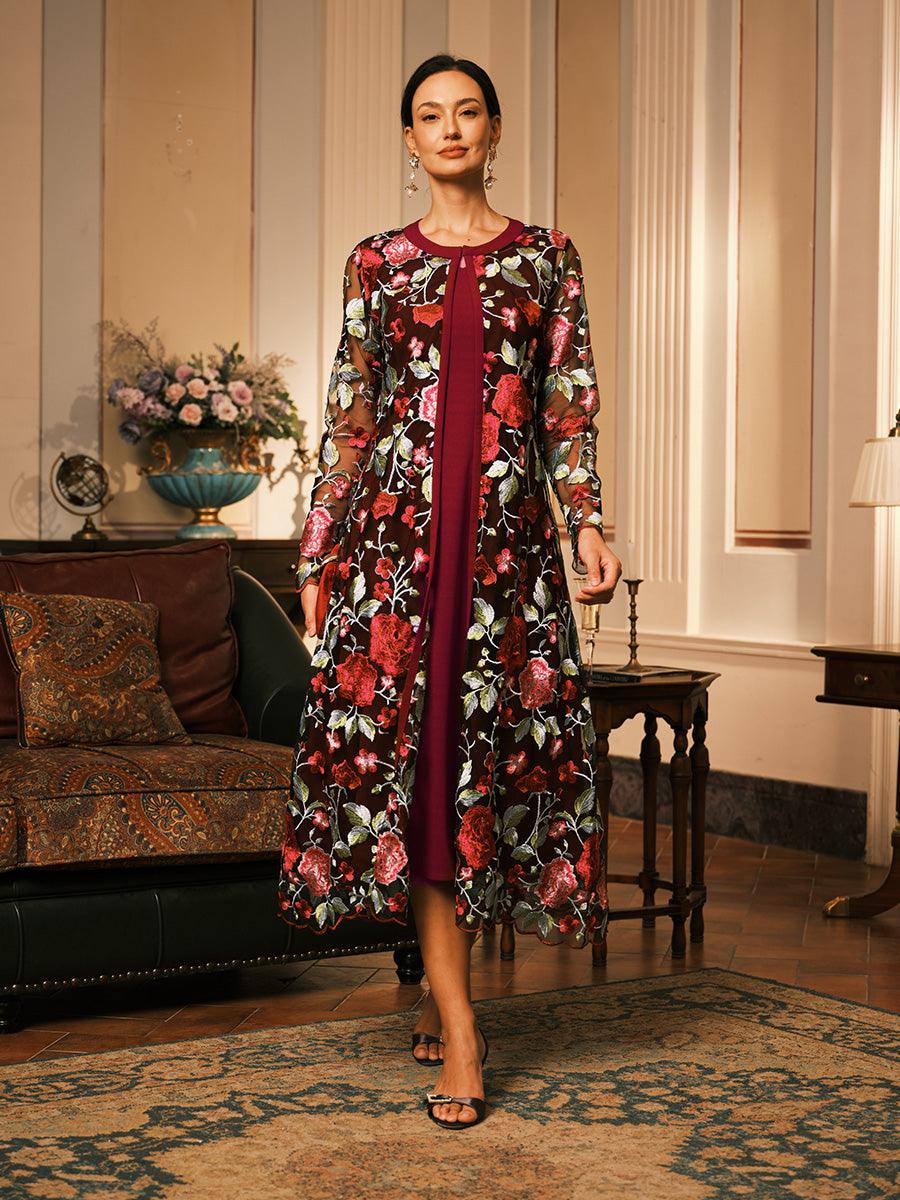 Robe deux pièces en mousseline de soie, maille, dentelle, volants brodés, motif floral