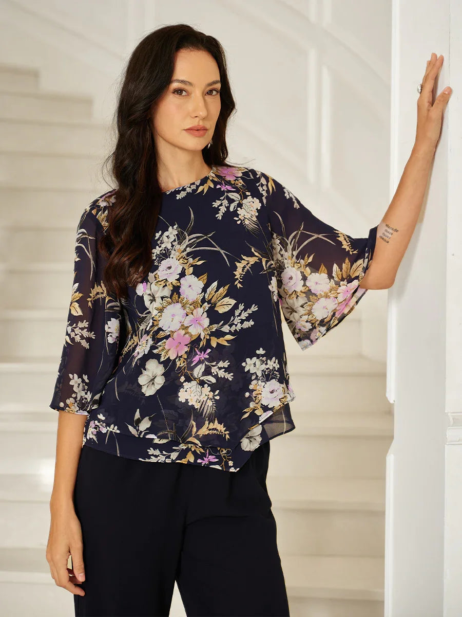 Bluse mit Rundhalsausschnitt und halblangen Ärmeln und Patchwork-Spitze