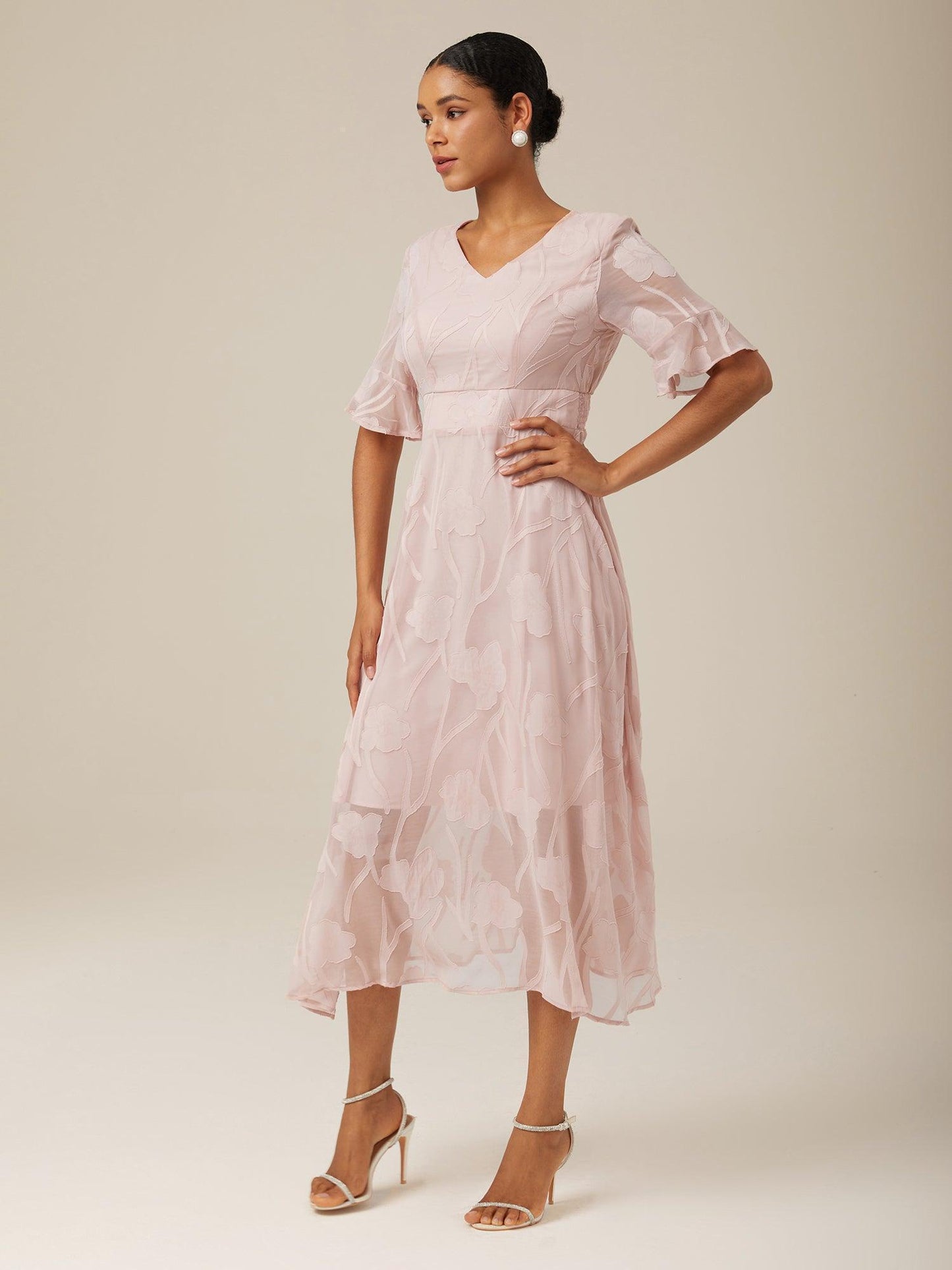 Ruffle Flutter Lace Maxi Dress