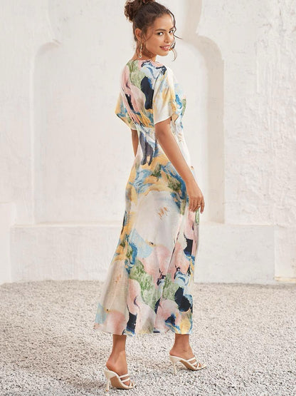 Maxikleid aus Satin mit Batikmuster