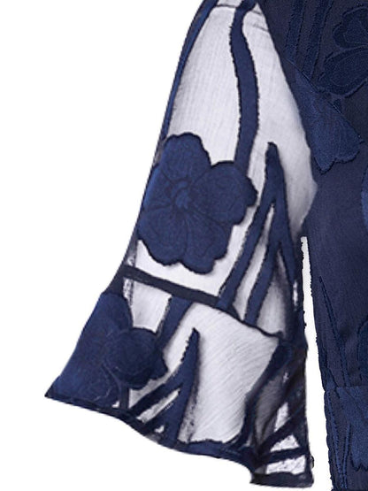 Maxikleid mit Rüschen und flatternder Spitze