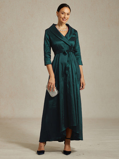 Florales Chiffon-Abendkleid mit asymmetrischem Saum