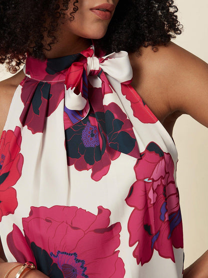 Bluse mit Rundhalsausschnitt und halblangen Ärmeln und Patchwork-Spitze