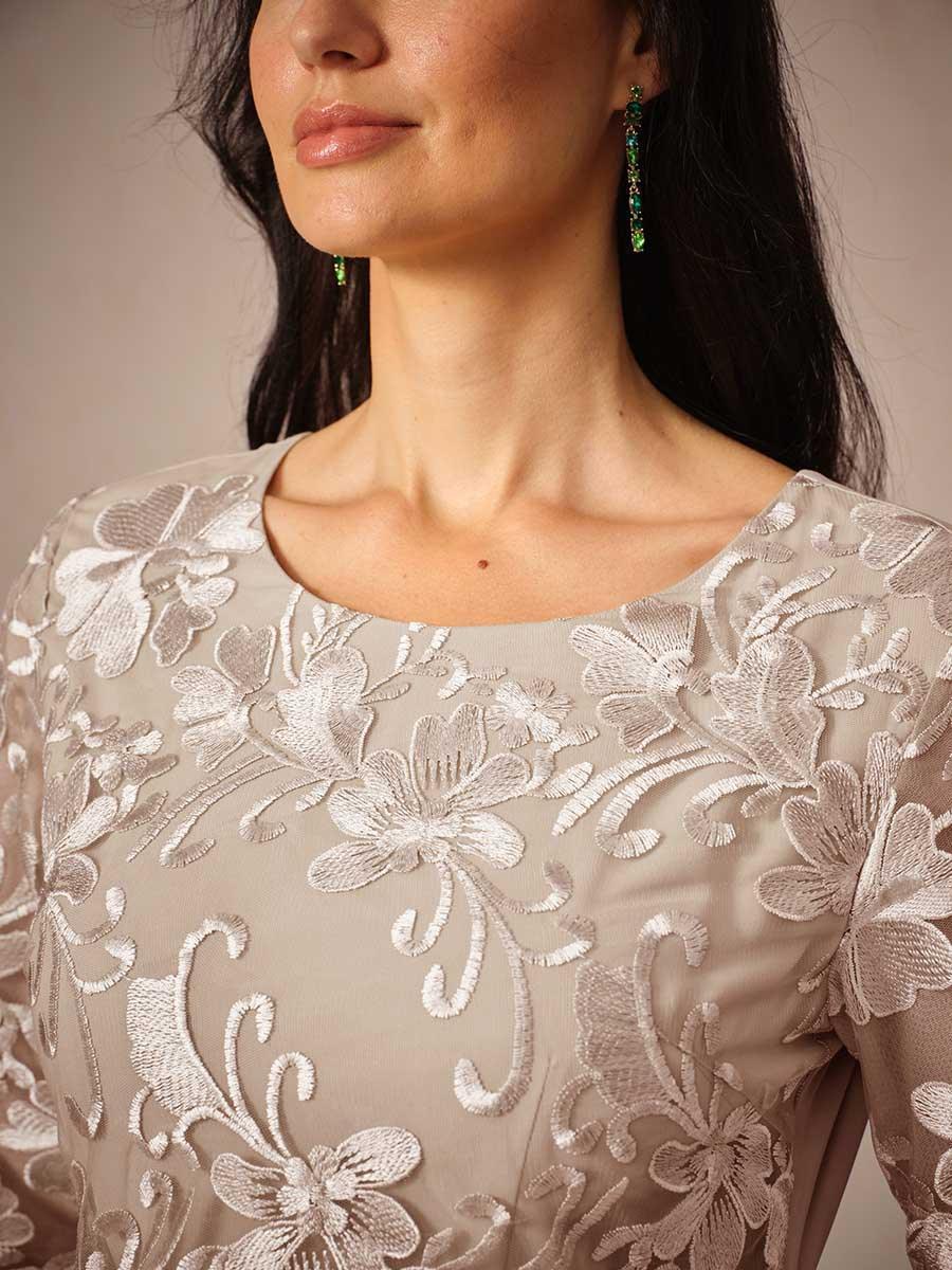 Ruffle Ruched Lace Maxi Dress