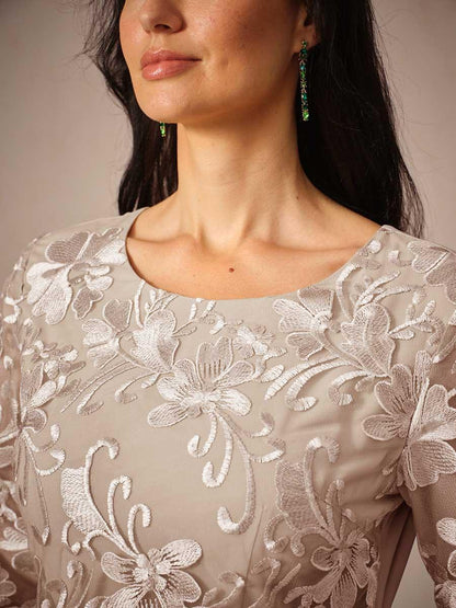 Ruffle Ruched Lace Maxi Dress