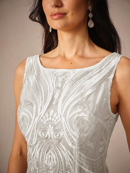 Embroidery Lace Boat Neck Sleeveless Dress