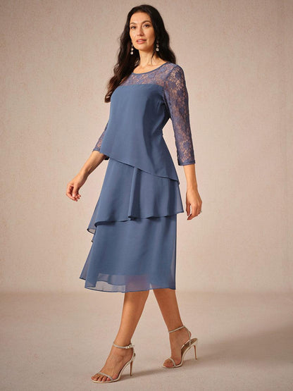 Chiffonkleid mit Spitzenverzierung und 3/4-Ärmeln