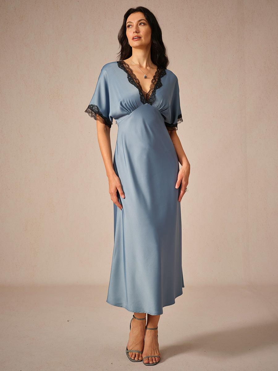 Weißes Kleid mit V-Ausschnitt und Satin-Spitzenbesatz