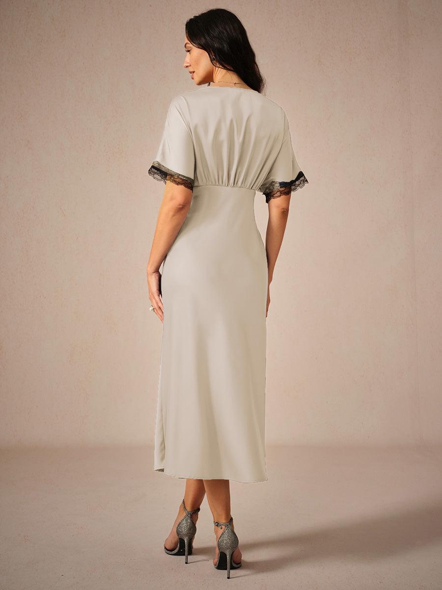Olivgrünes Kleid mit V-Ausschnitt und Satin-Spitzenbesatz