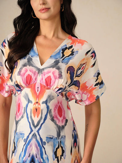 Maxikleid aus Satin mit Batikmuster und Marmor-Print
