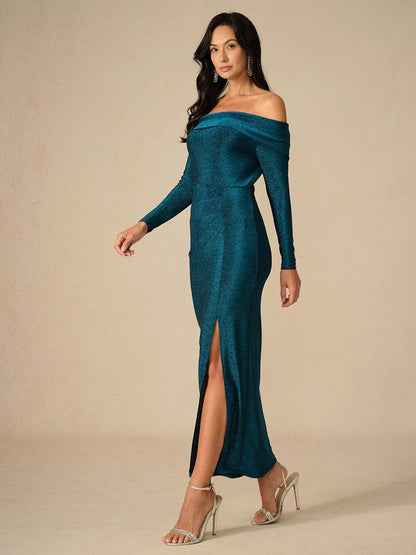 Elegantes, schulterfreies, gerüschtes Kleid in Blaugrün