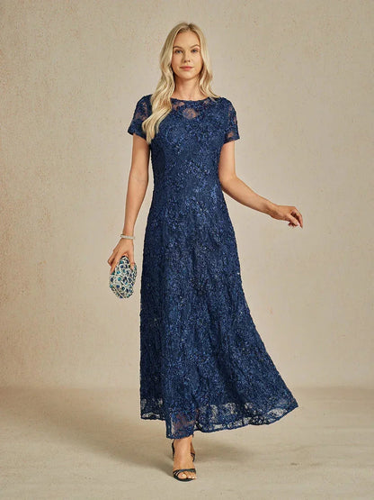 Robe trapèze en dentelle rosette ornée de paillettes