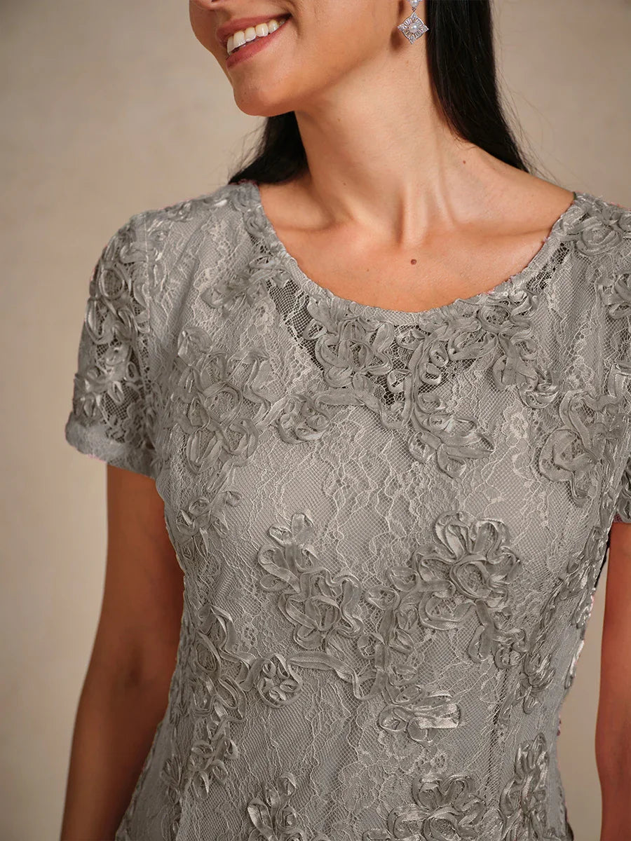 Robe trapèze en dentelle rosette ornée de paillettes