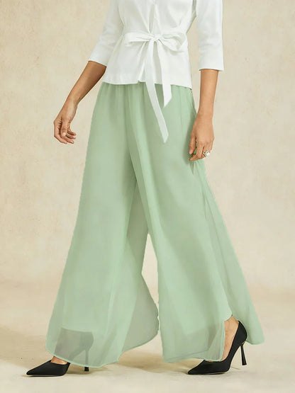 Rechte broek met chiffon split been overlay