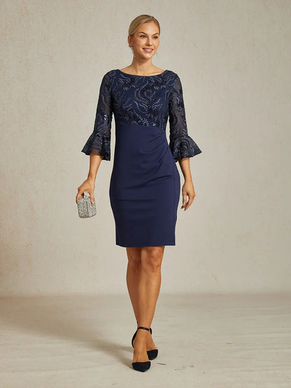 Elegantes, figurbetontes Cocktailkleid mit ausgestellten Ärmeln