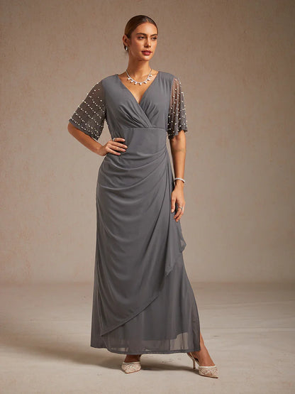 A-Linien-Kleid aus Rosettenspitze mit Paillettenverzierung