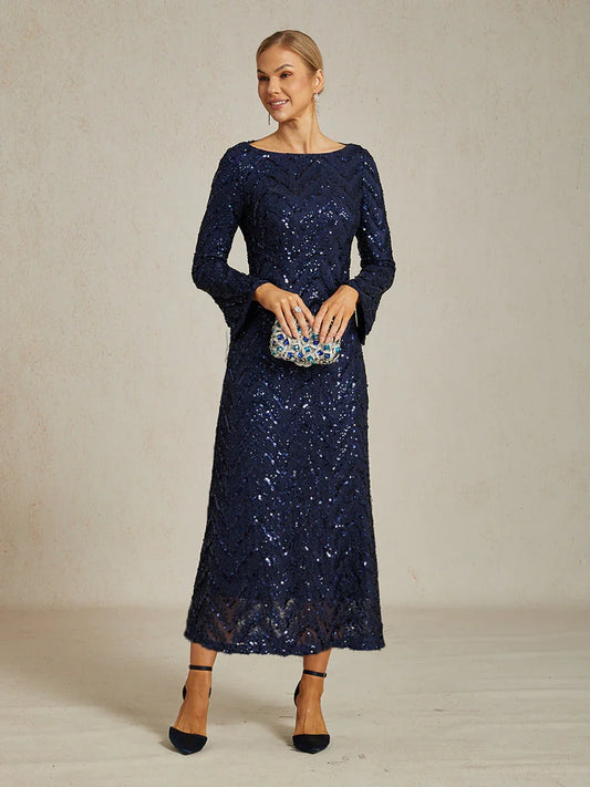 Elegantes, figurbetontes Cocktailkleid mit ausgestellten Ärmeln
