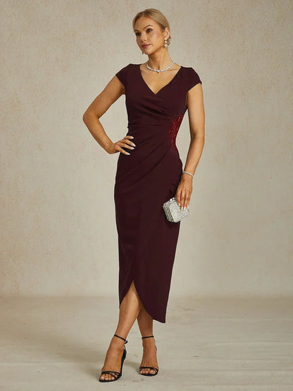 Elegantes Wickelkleid in Salbeigrün