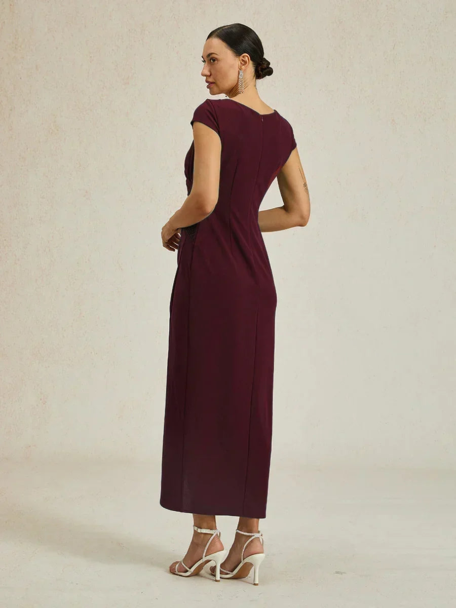 Elegantes Wickelkleid in Salbeigrün