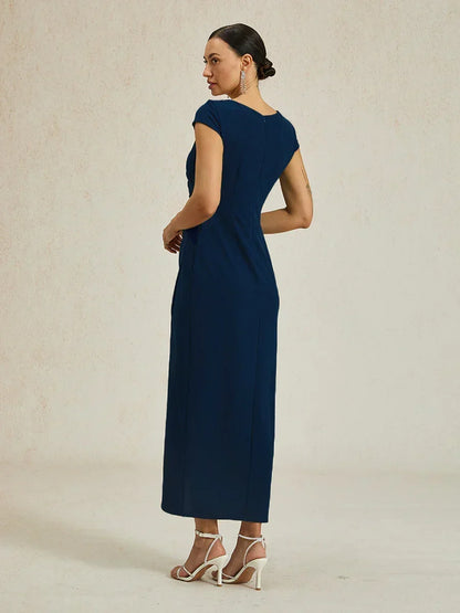 Elegantes Wickelkleid in Salbeigrün