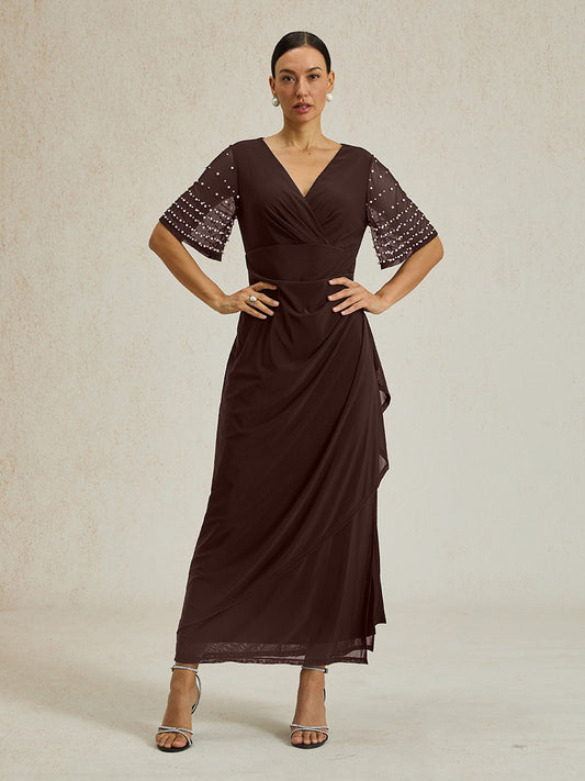 A-Linien-Kleid aus Rosettenspitze mit Paillettenverzierung