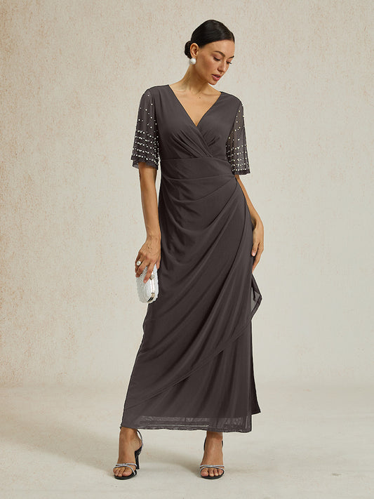 A-Linien-Kleid aus Rosettenspitze mit Paillettenverzierung