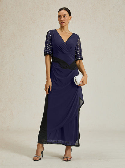 A-Linien-Kleid aus Rosettenspitze mit Paillettenverzierung