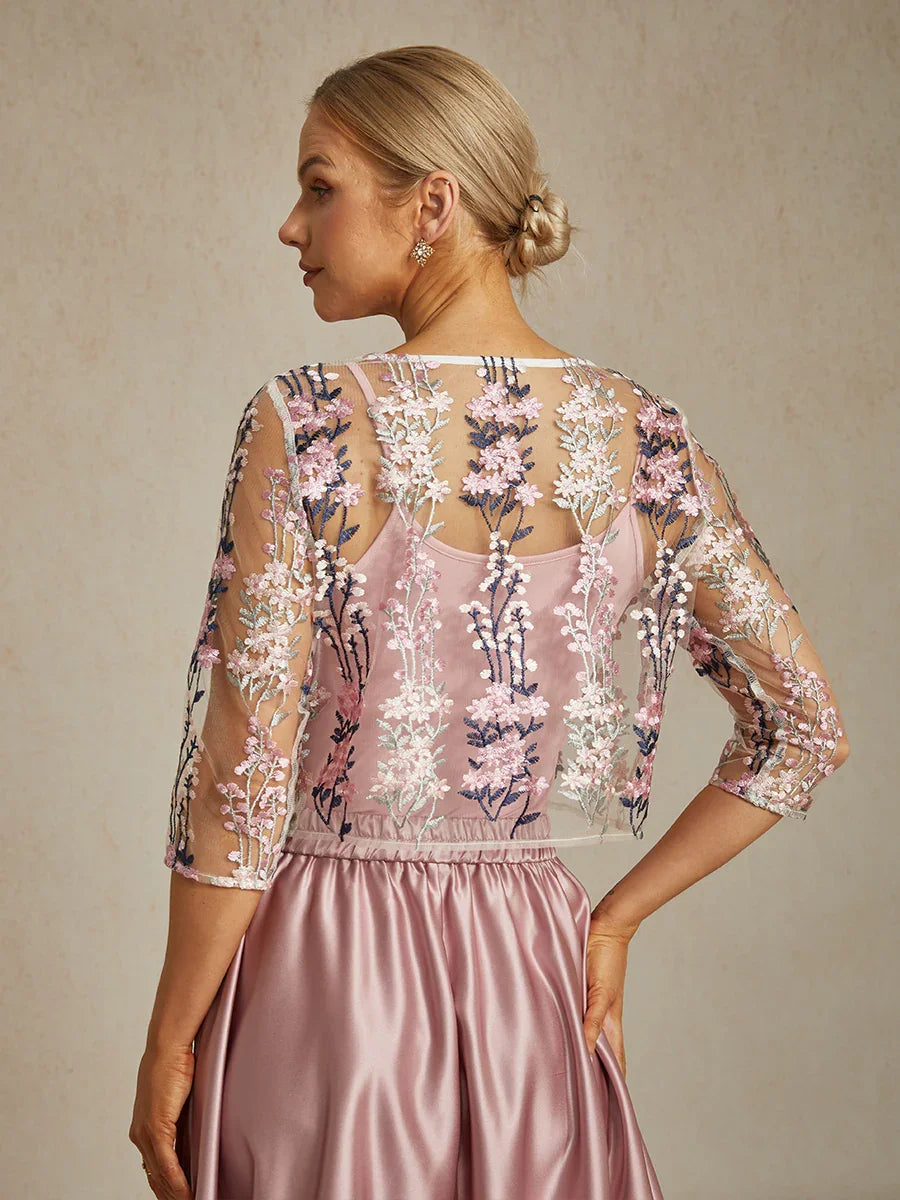 Spitzenjacke mit Blumenstickerei und Muscheldetail