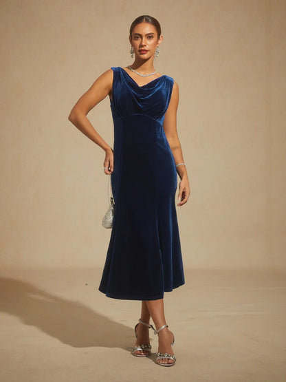 High-Stretch Velvet Sleeveless Midi Dress with Scoop Neck