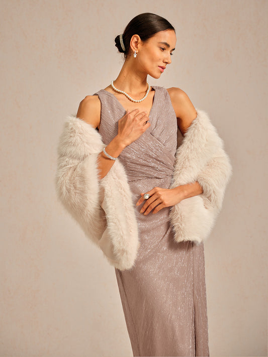 Faux Fur Shawl with Soft Touch and Fluffy Texture