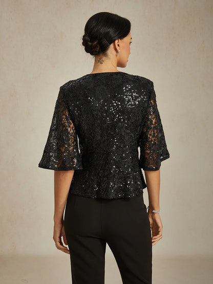 Elegantes Spitzentop mit Fledermausärmeln
