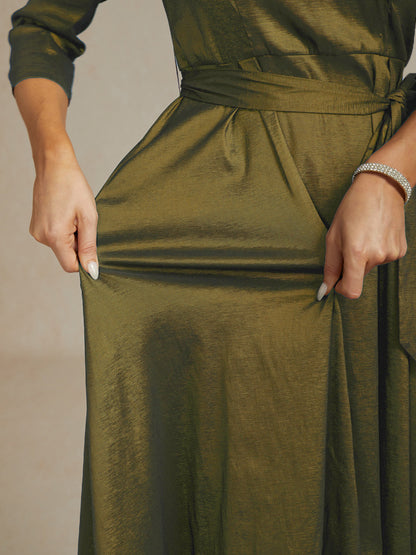 Florales Chiffon-Abendkleid mit asymmetrischem Saum