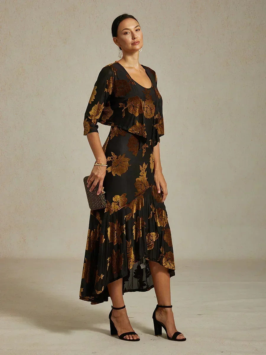 Marineblaues Chiffon-Abendkleid mit Blumenmuster und asymmetrischem Saum
