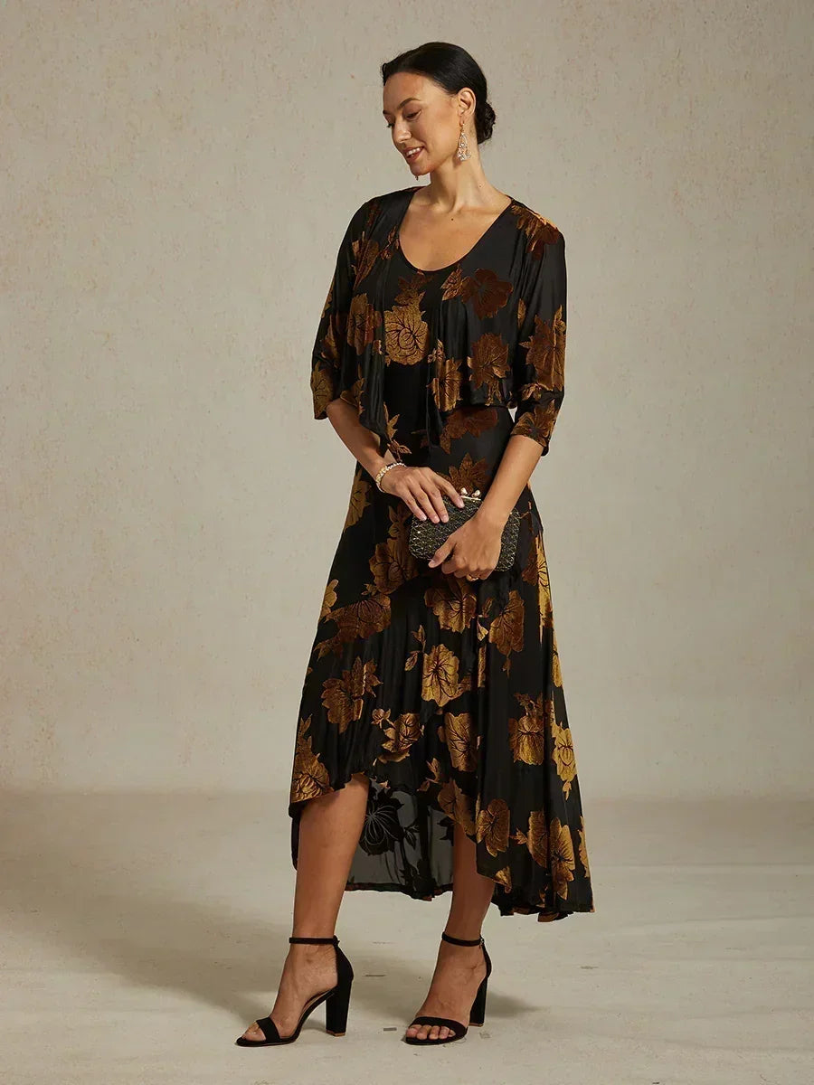 Marineblaues Chiffon-Abendkleid mit Blumenmuster und asymmetrischem Saum