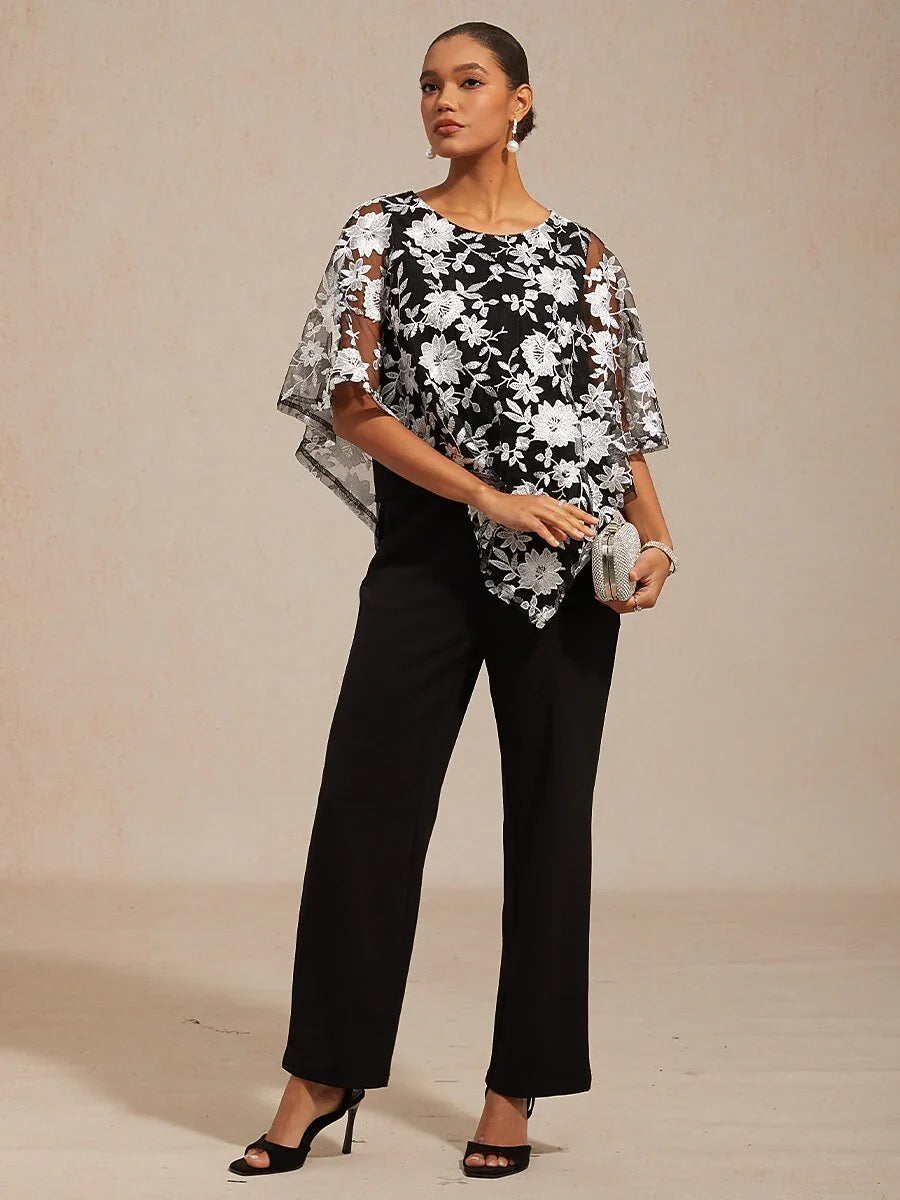 Besticktes Netzspitzentop mit Fledermausärmeln