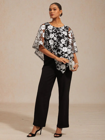 Besticktes Netzspitzentop mit Fledermausärmeln