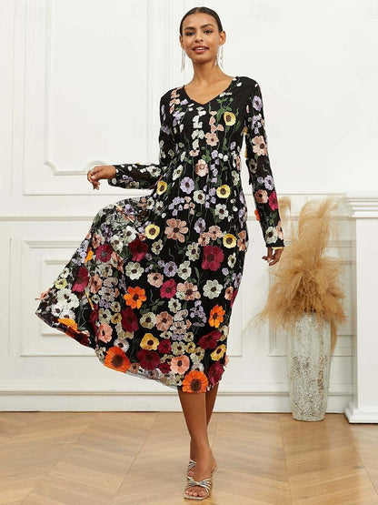 Midikleid mit Blumenstickerei und Bischofsärmeln