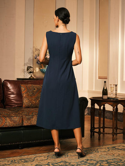Zweiteiliges Kleid aus Chiffon, Netzspitze, bestickten Rüschen und Blumen