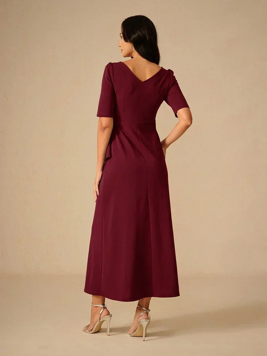 Robe longue élégante à volants