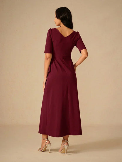 Robe longue élégante à volants