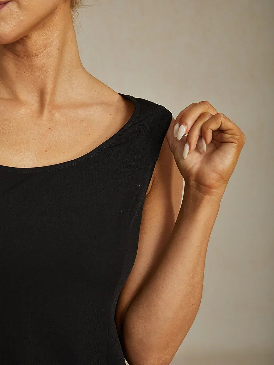 Sleeveless Knee Length Dress